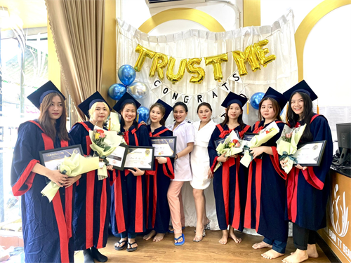 Lễ tốt nghiệp học viên Phun xăm & Spa khóa 09 của TMV Trust Me Korea