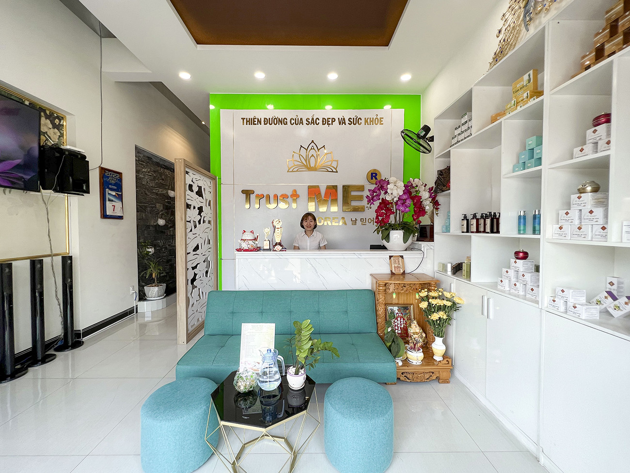 Dịch vụ Thẩm Mỹ Môi của Trust Me Korea